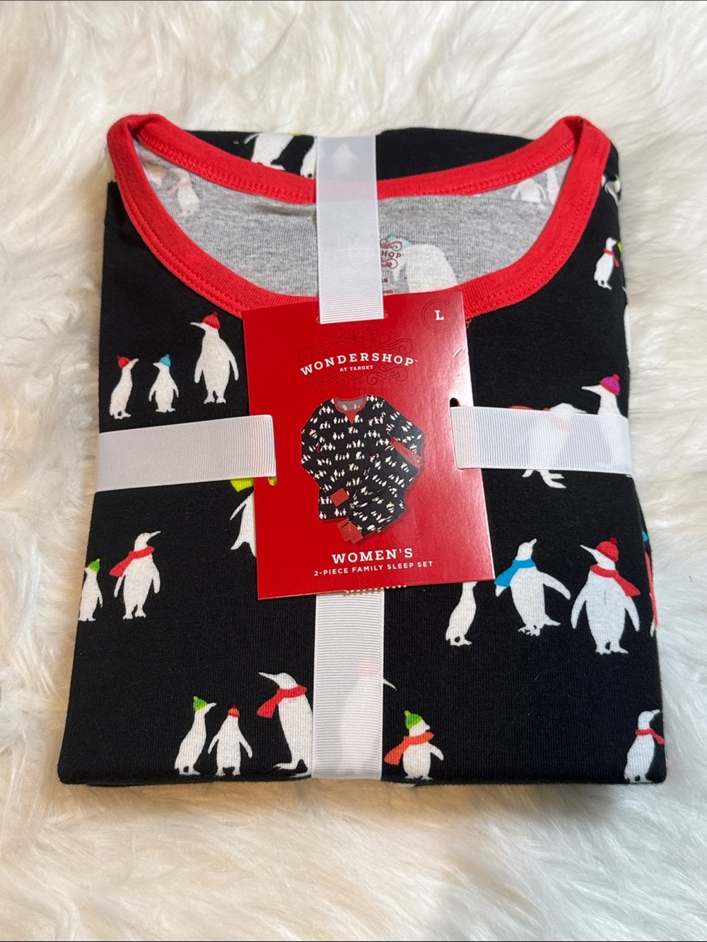 NWT Target Wondershop Women’s Penguin 2 Piece Pajama Set size Large